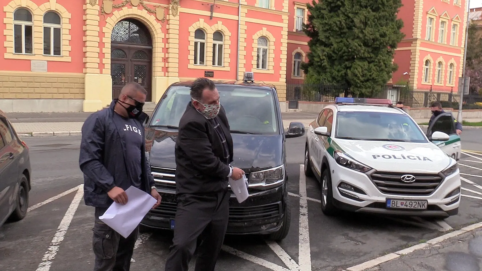Martin Kvietik bol eskortou privezený na Špecializovaný trestný súd v Banskej Bystrici.