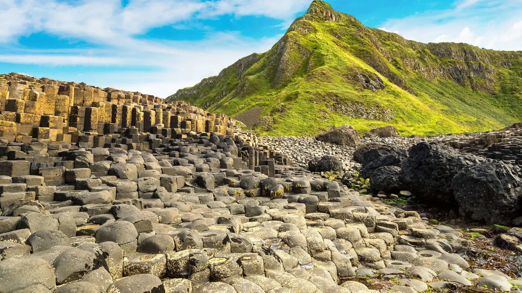 Giant's Causeway - Obrov chodník, Severné Írsko.