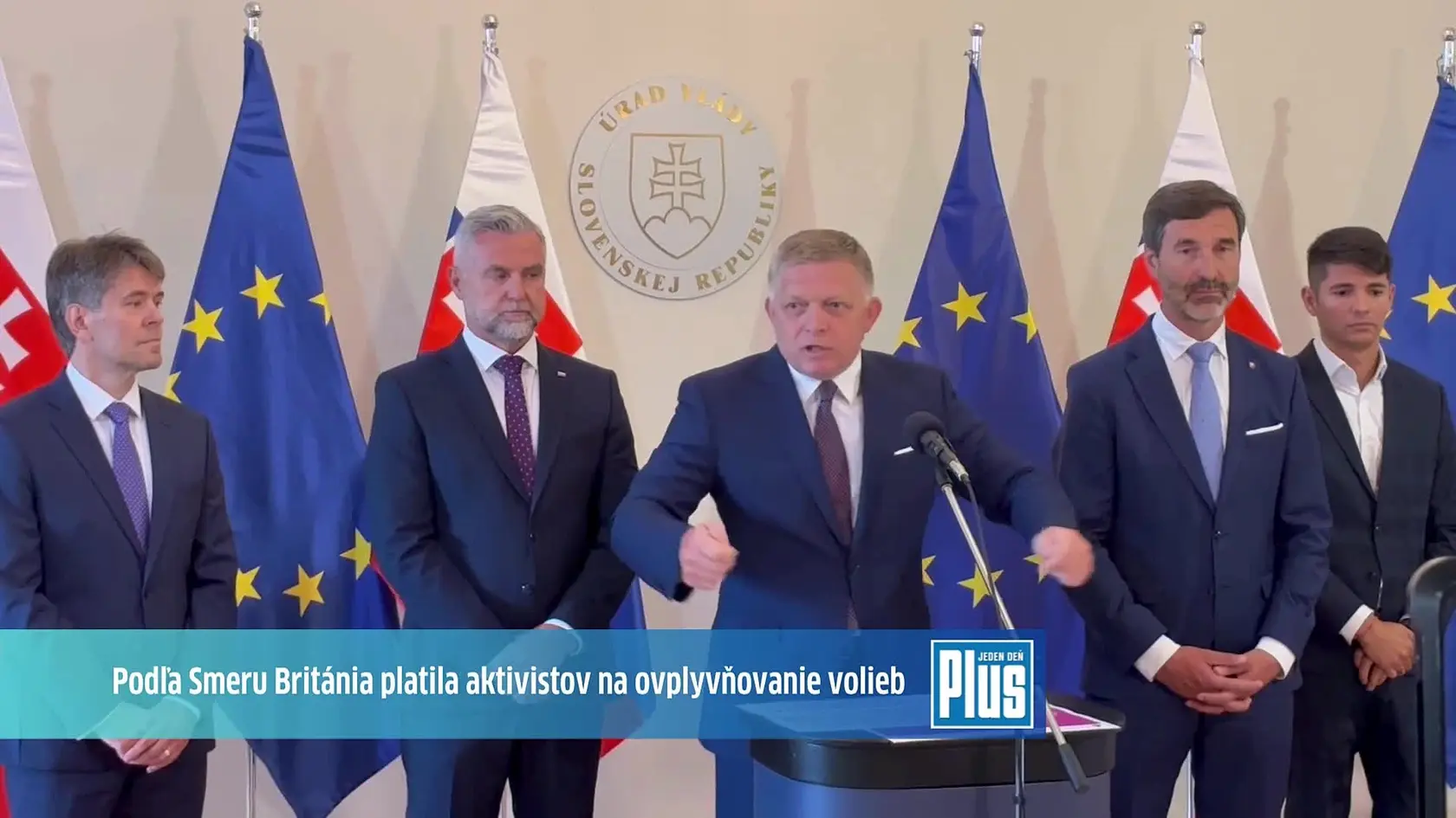 Podľa Smeru Británia platila aktivistov na ovplyvňovanie volieb