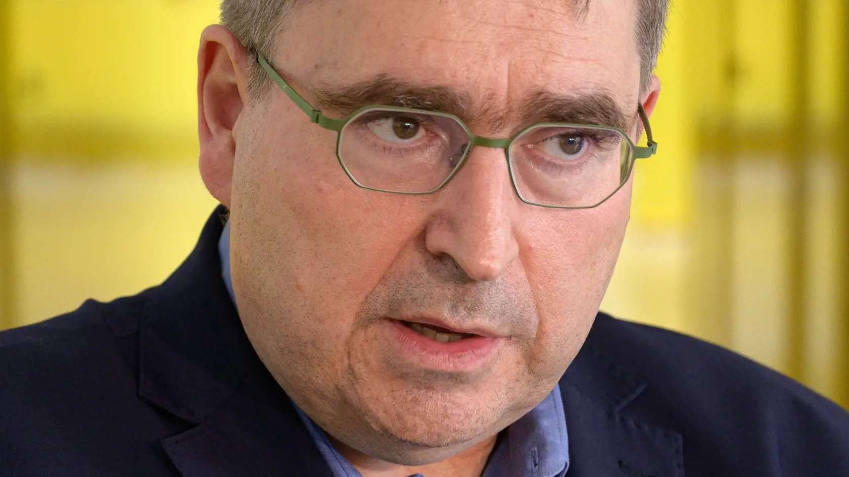 Daniel Bútora bol vo vláde Ľudovíta Ódora ministrom školstva, teraz radí v rovnakom rezorte ministrovi Tomášovi Druckerovi.
