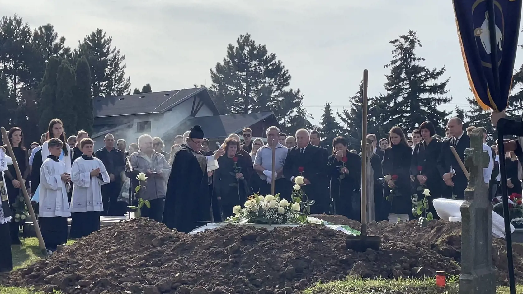 Richard je pochovaný v obci Balog nad Ipľom.