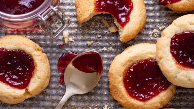 Džemové cookies.