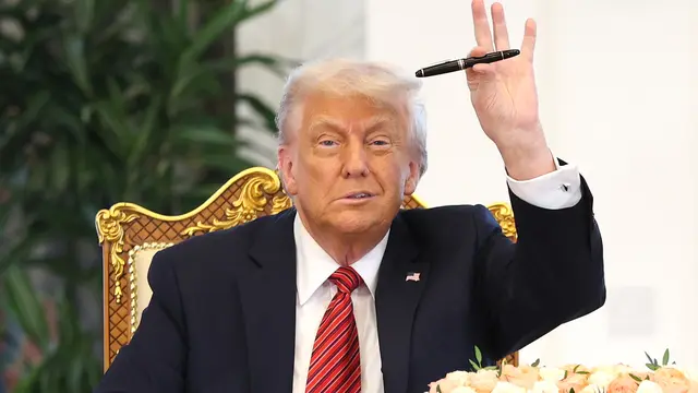 Americký prezident Donald Trump odporúča zaviesť od 1. júna clo pre EÚ vo výške 50 %.