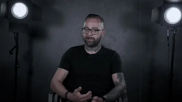 Rudolf  Olach sa rozhodol petíciu #STOPPDFL. Na sociálnych sieťach vekové obmedzenie existuje ale je možnosť to obísť takým spsôbom, že si maloletý pridá o zopár rokov naviac. Vtedy vznikol slogan: "Ak to dokážu stávkové kancelárie, tak musia aj sociálne siete."