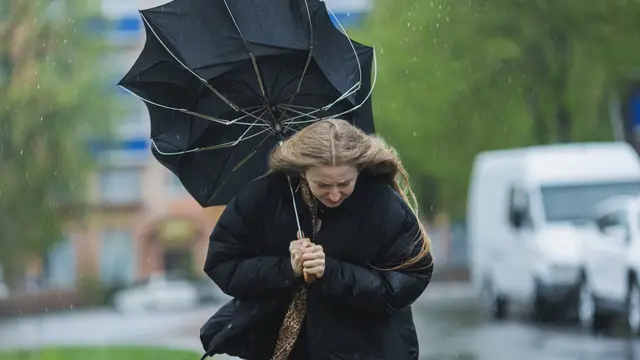 Slovenský hydrometeorologický ústav (SHMÚ) vydal výstrahu pred búrkami.