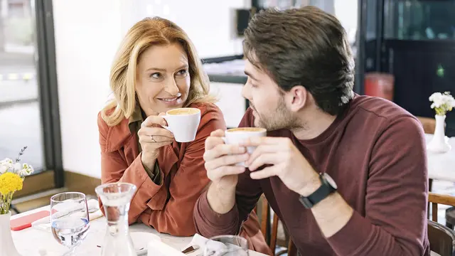 Často rozhodujú úplne iné dôvody, ako je vek... Záujmy a hodnoty, to je podstatné. Aj mladší muž môže spĺňať tieto požiadavky.